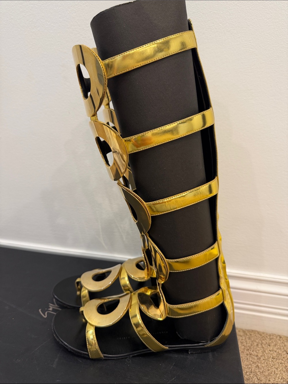 Giuseppe Zanotti Dubai Exclusive Gold Mirror Gladiator Runway Boots 37 - Picture 5 of 15